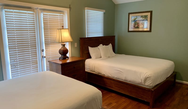 Hawks Cay - Vacation Rental Queen Bedroom